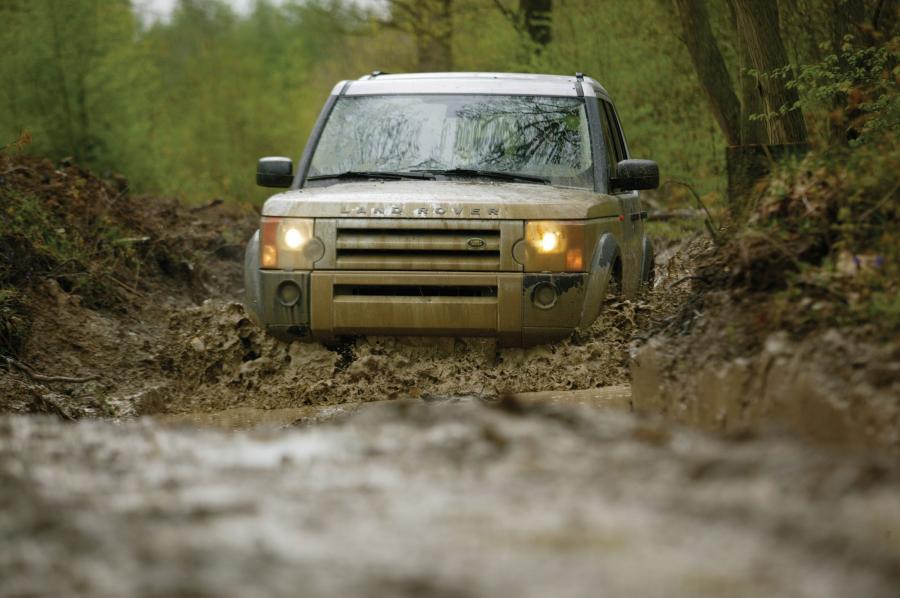  Land Rover Discovery 3 2004 года  (фото 59 из 132)